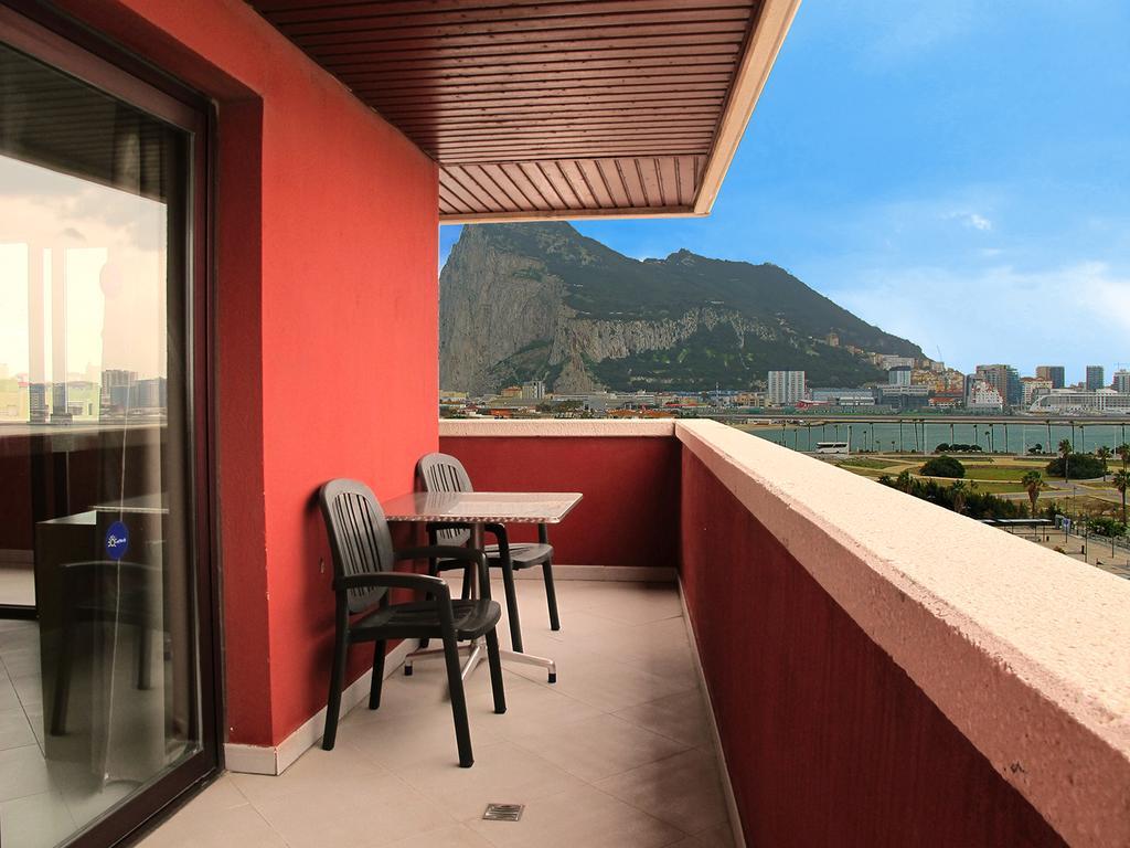 Ohtels Campo De Gibraltar Hotel La Línea de la Concepción Exterior foto